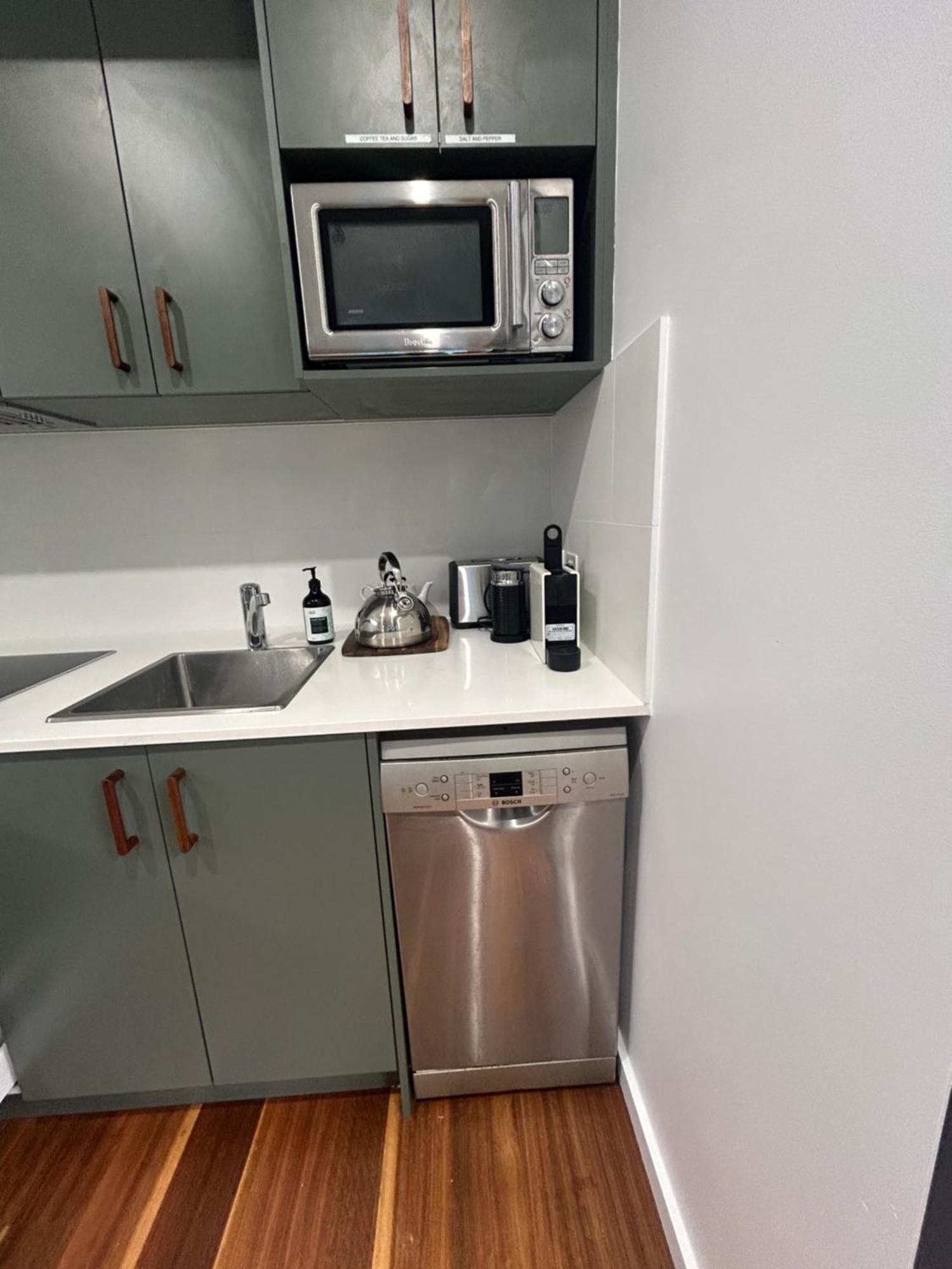 Bushland Setting Close To Sydney Cbd- Stand Alone Apartment Eksteriør billede