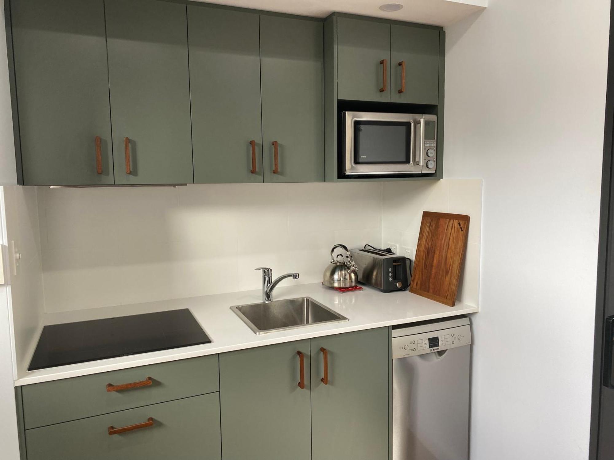 Bushland Setting Close To Sydney Cbd- Stand Alone Apartment Eksteriør billede