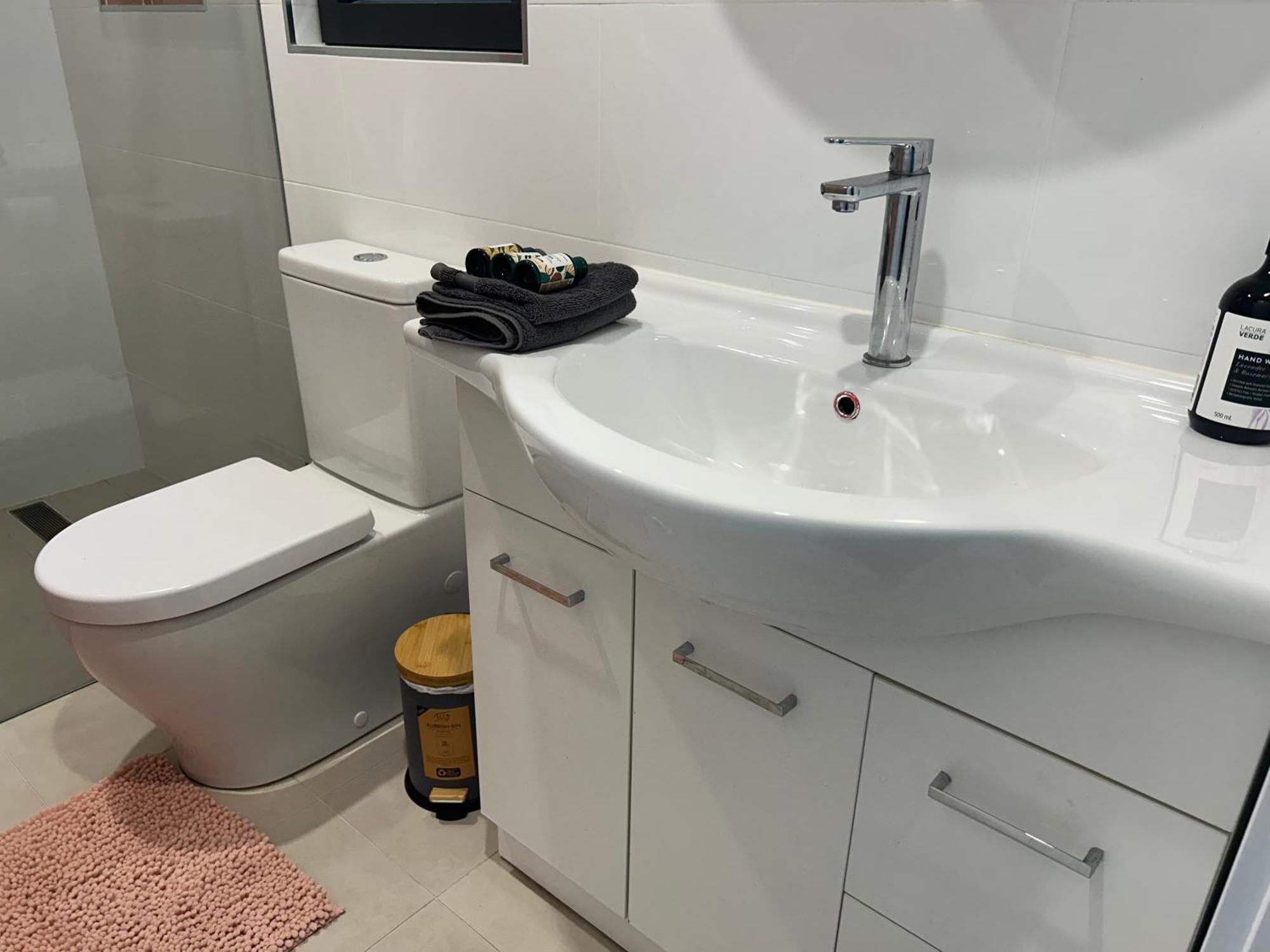 Bushland Setting Close To Sydney Cbd- Stand Alone Apartment Eksteriør billede