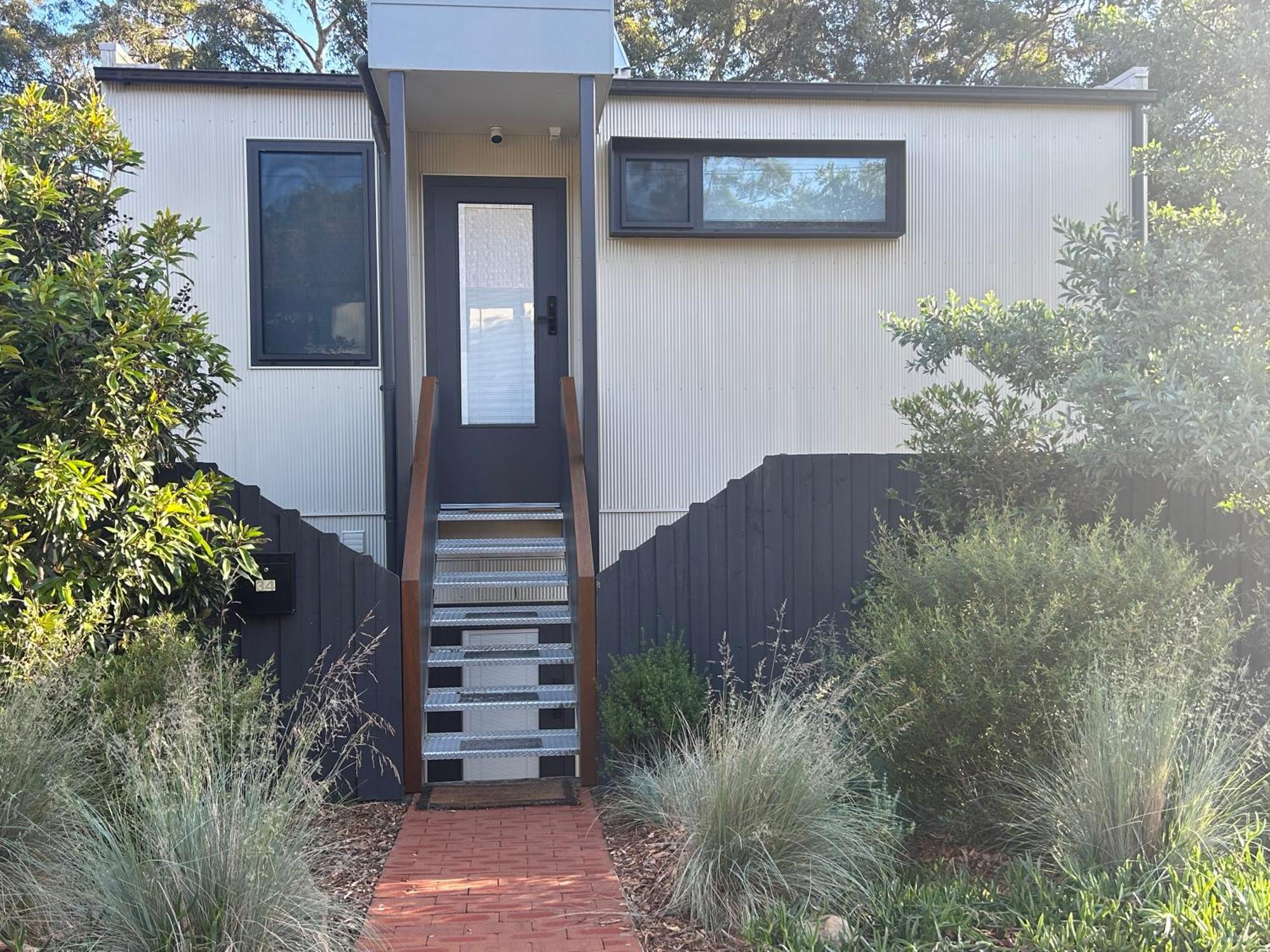 Bushland Setting Close To Sydney Cbd- Stand Alone Apartment Eksteriør billede