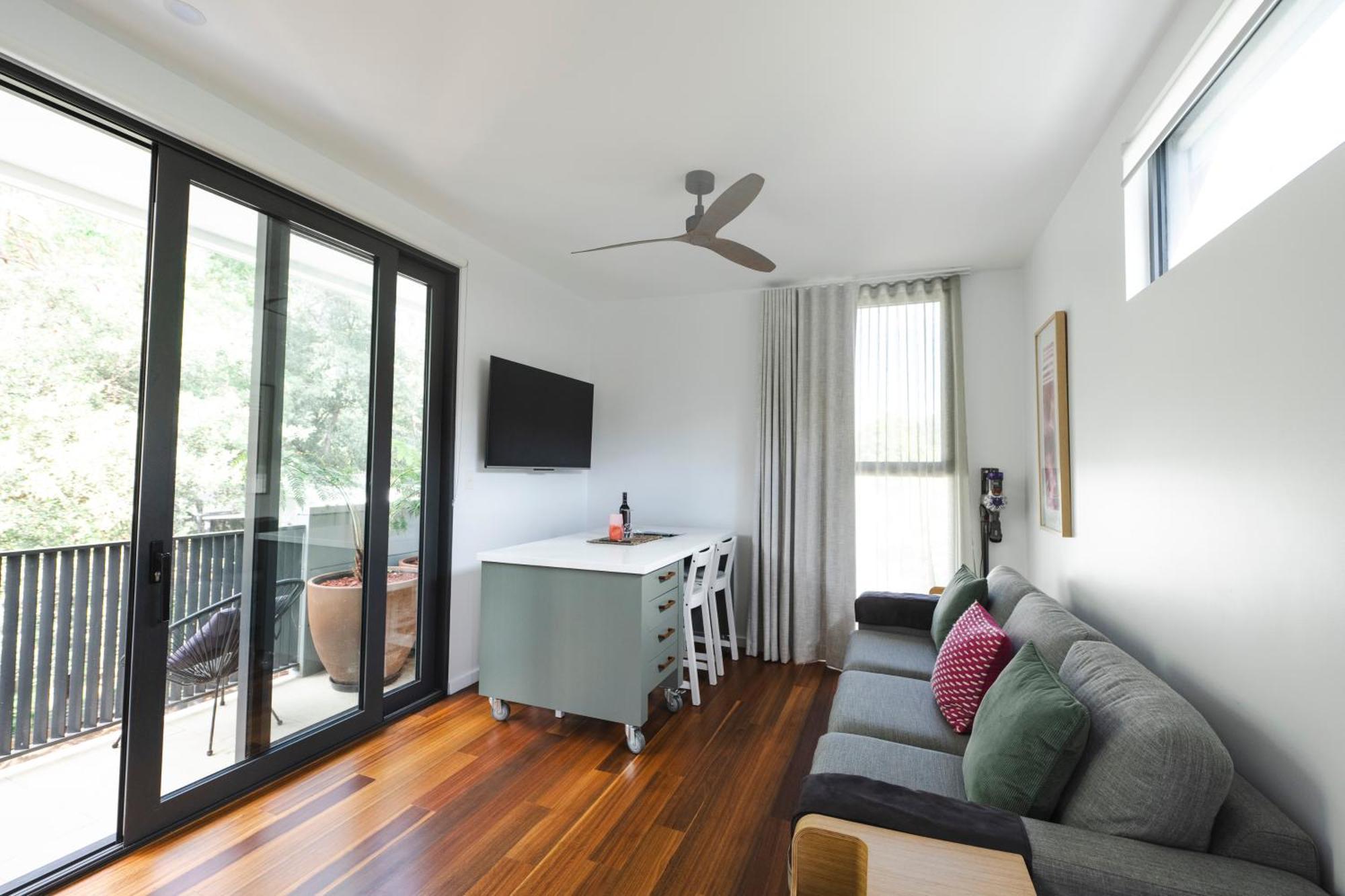 Bushland Setting Close To Sydney Cbd- Stand Alone Apartment Eksteriør billede